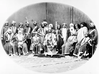 Ranbir Singh, Marajá de Jammu e Caxemira e Suíte, 1877